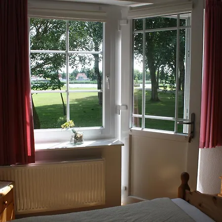 Treenehof 3*